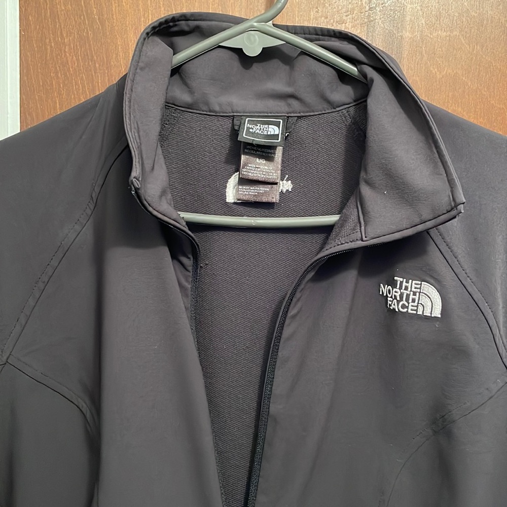 The North Face Women’s Apex jacket